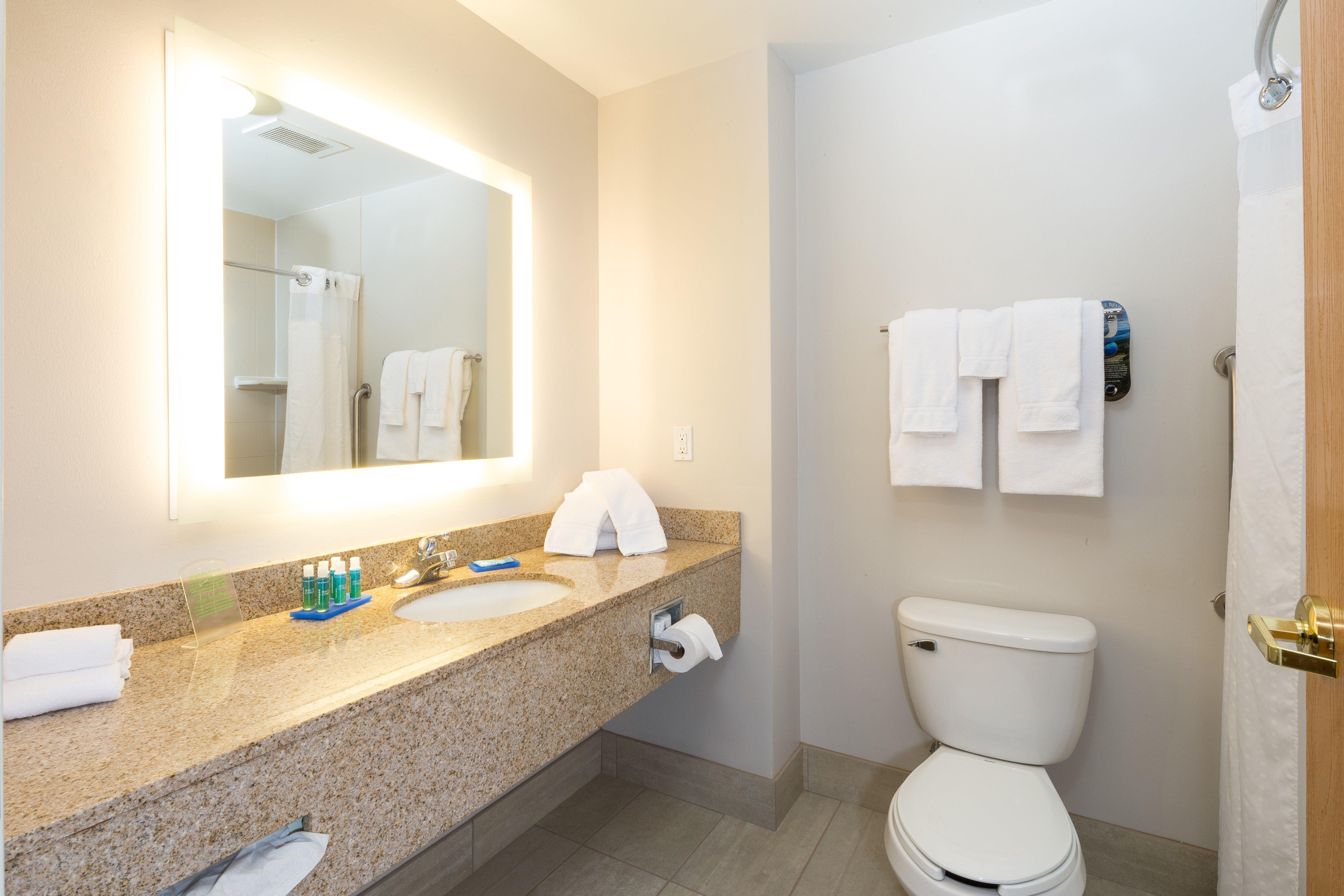 Holiday Inn Express Hotel & Suites Detroit-Utica By Ihg Eksteriør bilde