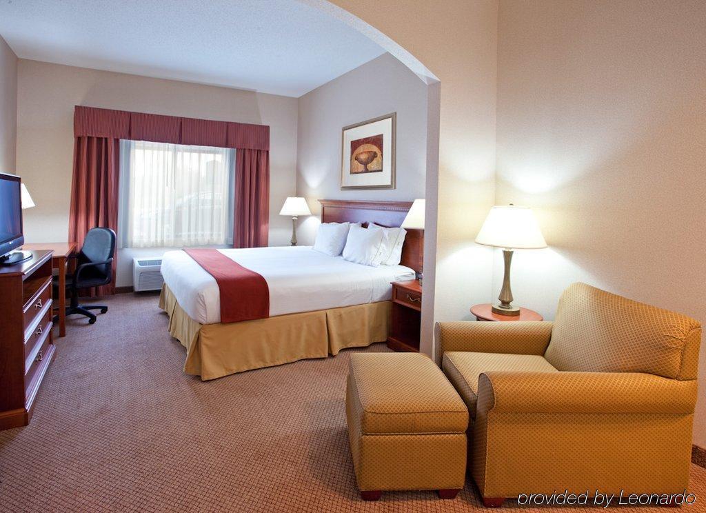 Holiday Inn Express Hotel & Suites Detroit-Utica By Ihg Eksteriør bilde